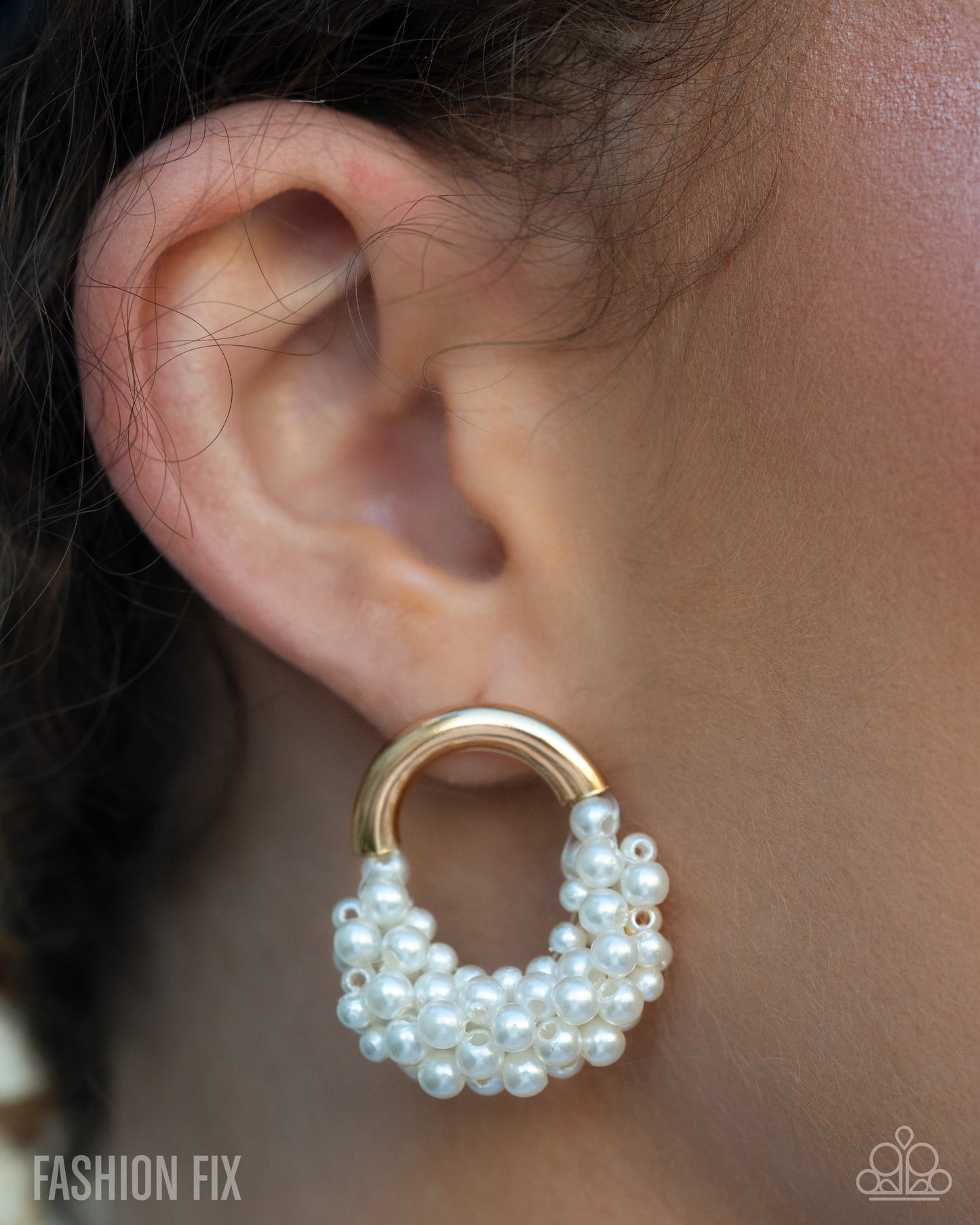 Elizabethan Elegance