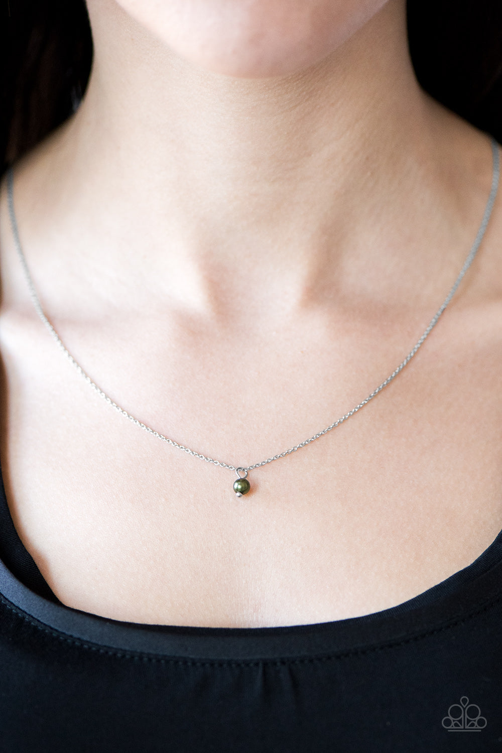 Dainty and Demure - Green